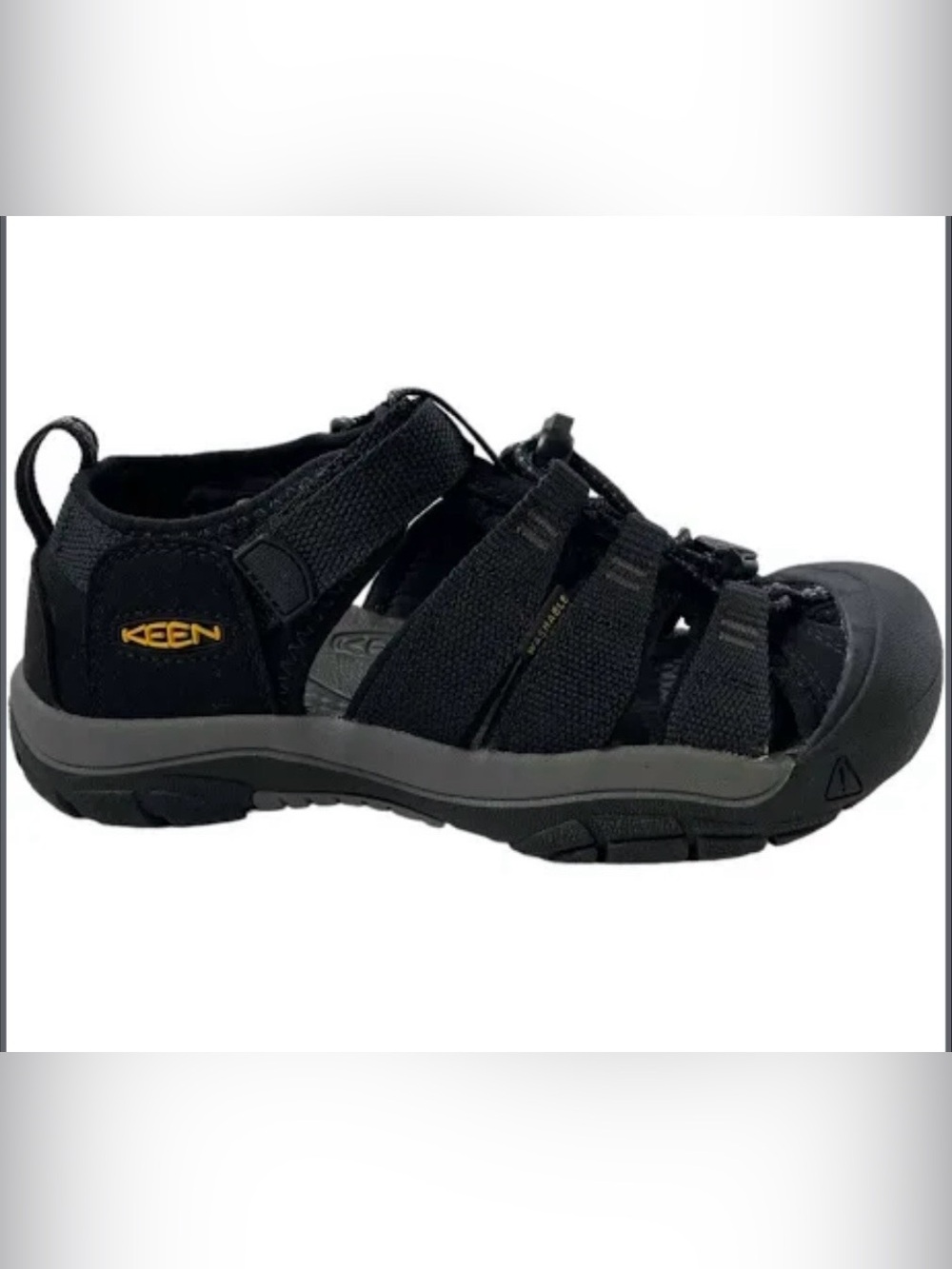 The Clymb KEEN
Newport H2
Water Sandals 
Keen Black Outdoor Webbing Sandals
